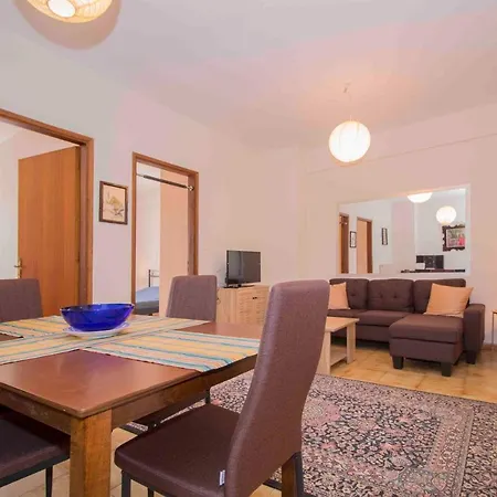 Laconian Collection Stratigo's Apartamento *